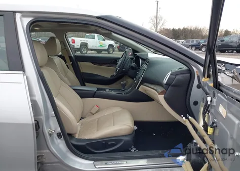 2016 Nissan Maxima 3.5 Platinum z USA, uszkodzony, nr VIN 1N4AA6AP0GC904297